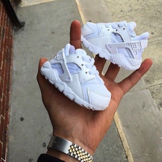 Get the little ones fresh for summer! Triple white Huaraches