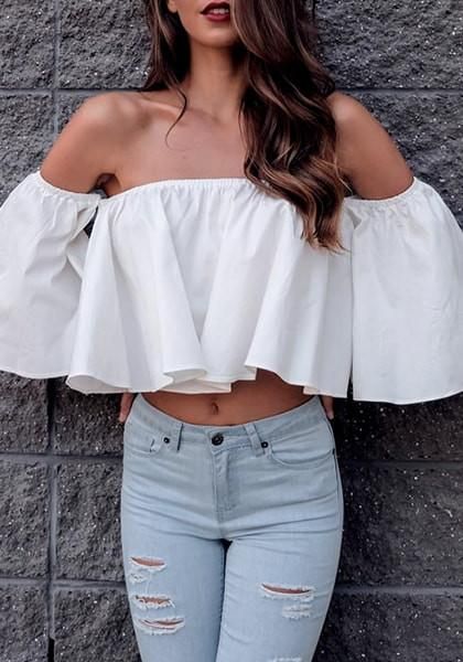 Loose cropped tops like this picture-perfect white off-shoulder