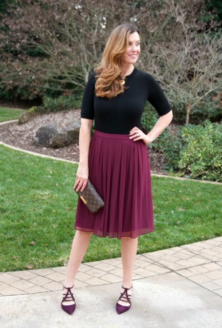 Marsala Skirt Outfits For Stylish Ladies, Steal The Sytle 33 - Nona Gaya