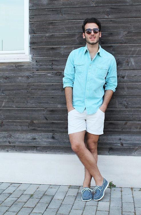 relaxed-yet-stylish-men-vacation-outfits-9 | ropa | Mens fashion