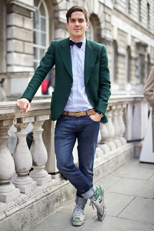 Cool Men Work Outfits With Sneakers | Senior portraits | Pinterest