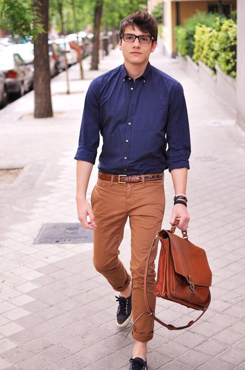 21 Cool Men Work Outfits With Sneakers | Styleoholic | Dressing