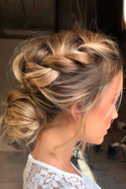 15 Messy And Loose Hairstyles To Rock This Summer - Styleoholic