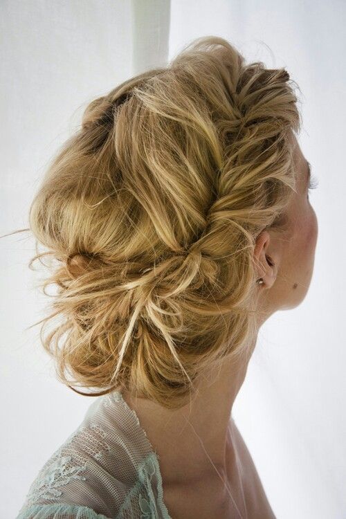 16 Boho Twisted Hairstyles and Tutorials - Pretty Designs