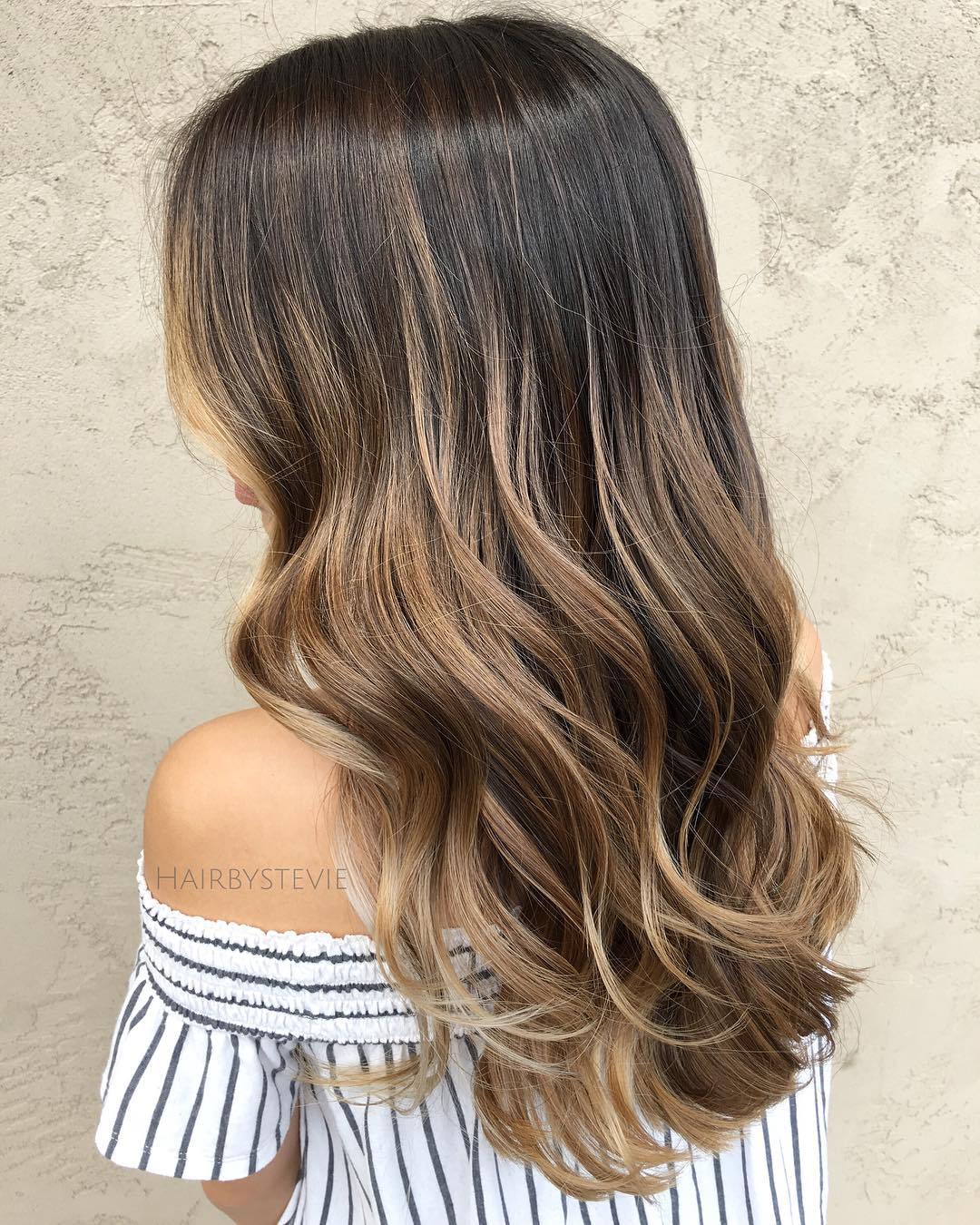 20 Natural-Looking Brunette Balayage Styles