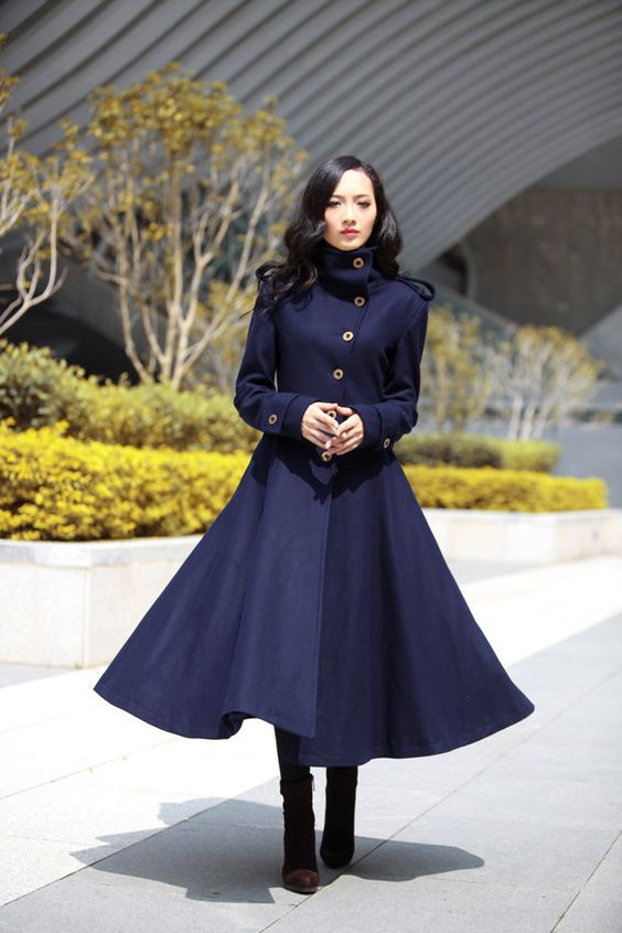 Outfits with Navy Blue Coat -22 Ideas to Wear Navy Blue Coats