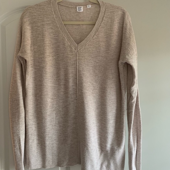 GAP Sweaters | Neutral Sweater | Poshmark
