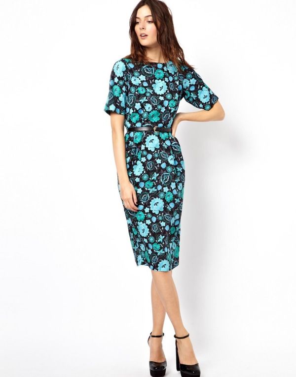 20-office-appropriate-and-pretty-women-outfits-with-floral-print-20