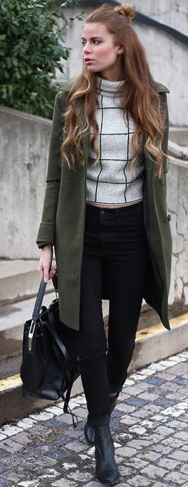 Colors that Go with Khaki Green Clothes - Outfit Ideas | Fashion Rules