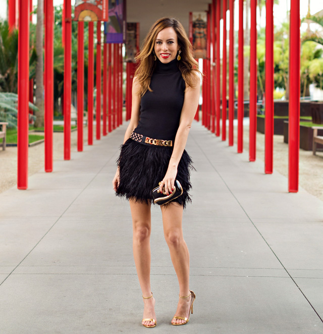 Sydne-Style-how-to-wear-a-feather-skirt-holiday-party-outift-ideas