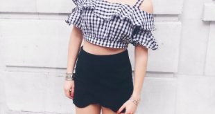 20 Beautiful Outfits With Checked Crop Tops - Styleoholic