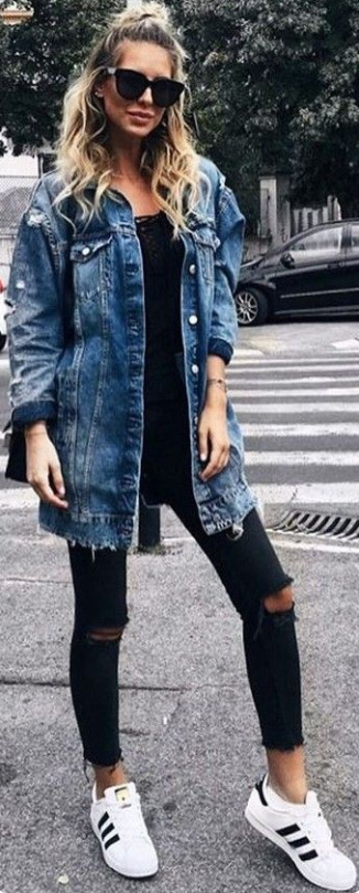 Outfits With Distressed Denim Jackets