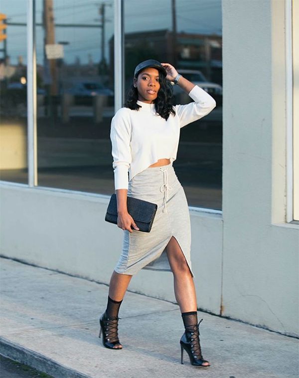 20 Style Tips On How To Wear Fishnet Socks This Winter | Fashion