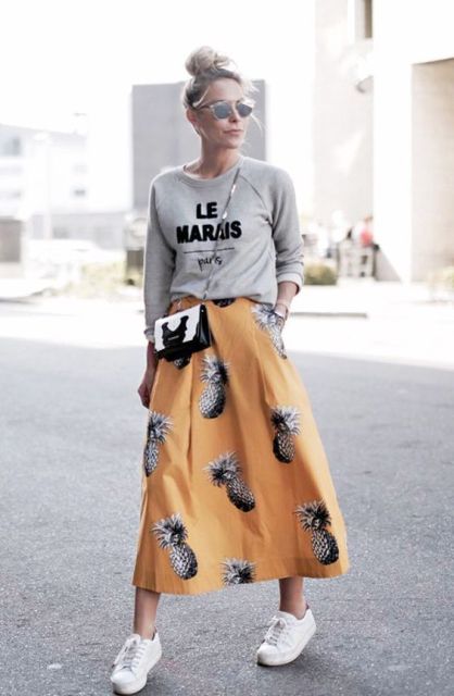 18 Outfits With Fruit Printed Skirts - Styleoholic