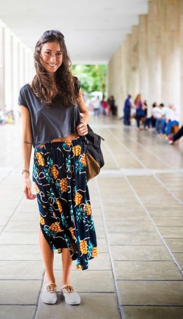 18 Outfits With Fruit Printed Skirts - Styleoholic