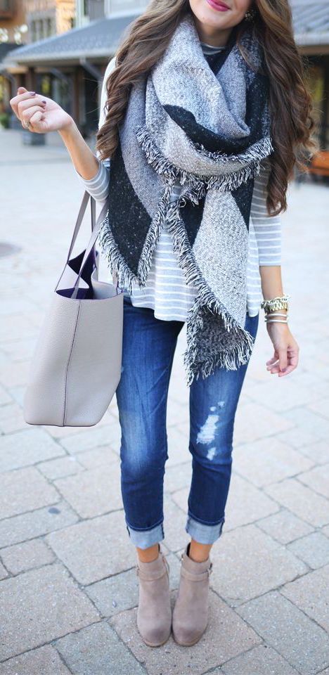 100+ Fall Outfit Ideas to Copy | Street styles, Scarves and Street