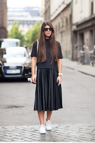 30 Trendy Ways to Style Pleated Skirts This Fall