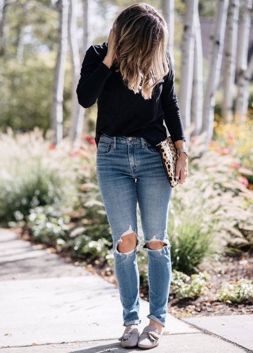 fall style | outfit idea | how to wear mom jeans | mules | leopard