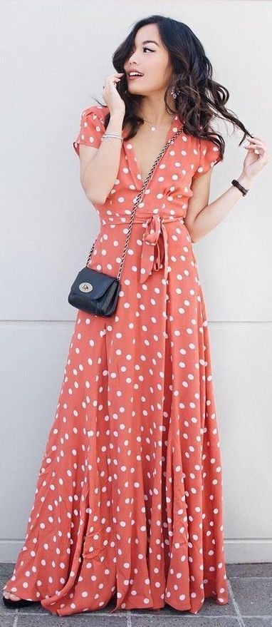 Outfits With Polka Dot Maxi Skirts