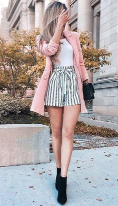 47 Best Striped Shorts images | Casual outfits, Cute outfits, Spring