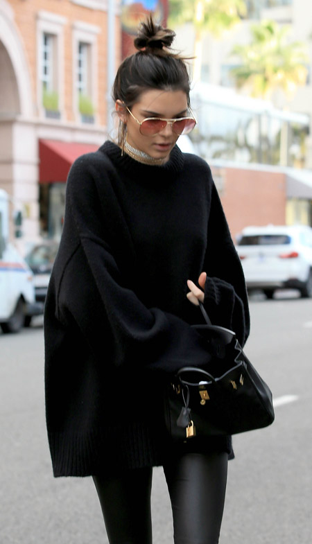 Celebrity Inspired Ways To Sport The Oversized Sweater Trend | FASHION