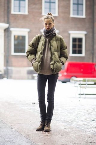 12 Outfit Ideas to Stay Warm and Stylish When Wearing Puffer Jackets
