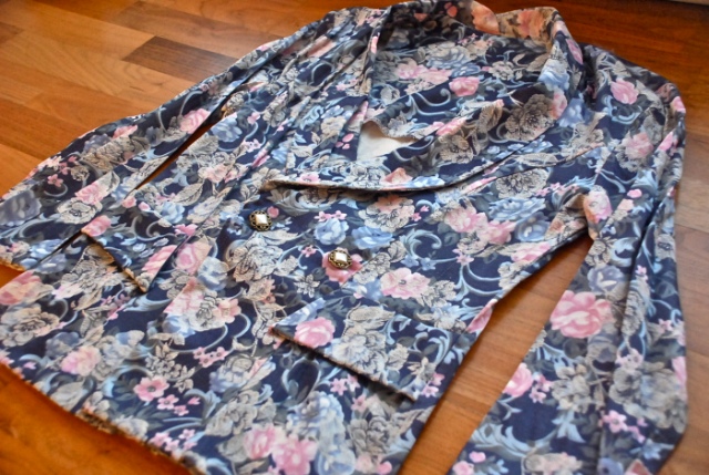 Picture Of Easy To Make DIY Refashioned Floral Blazer