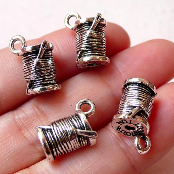 Spool of Thread w/ Sewing Needle Charms (4pcs / 10mm x 15mm