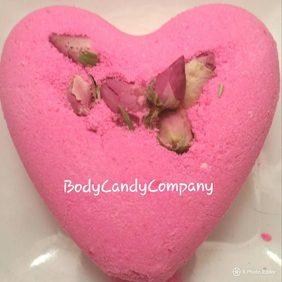 Heart Bath Bomb/Valentine's Day Gift/Rosebud Bath | Etsy