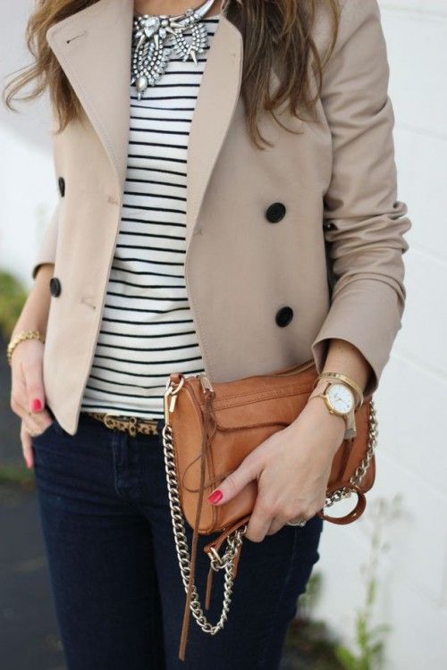17 Stylish And Comfy Short Coat Looks To Rock This Fall: Styleoholic