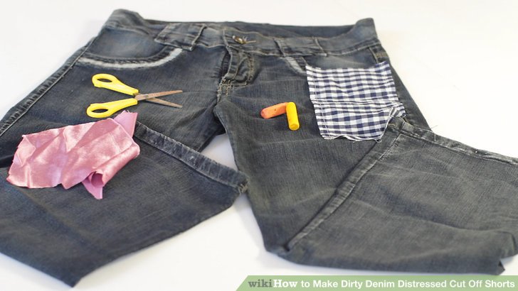 How to Make Dirty Denim Distressed Cut Off Shorts: 13 Steps