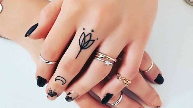 50 Small Hand Tattoo Ideas, From Cute to Edgy | CafeMom