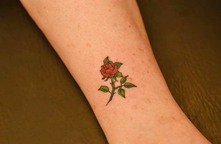 40 Lovely Rose Tattoos and Designs