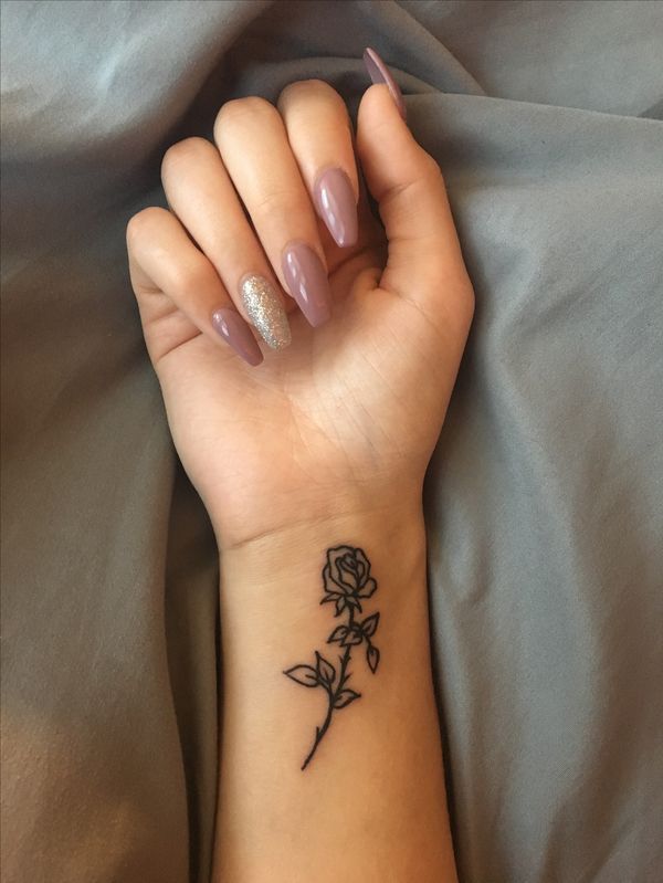 Small Rose Tattoo Ideas For Ladies