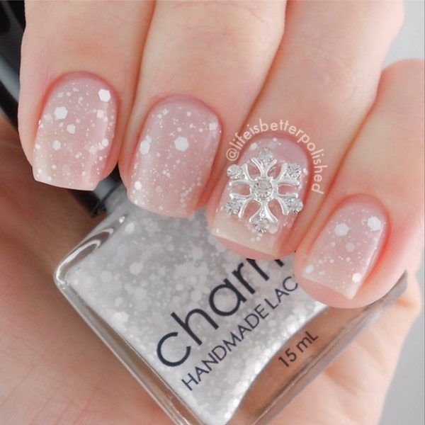 33 Beautiful Snowflake Nail Art Designs - Be Modish