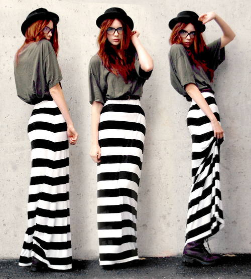 l00k of the day: striped maxi skirts & loose tops. | She's A Camille.ion