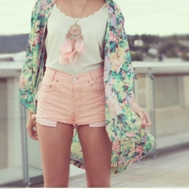 pink shorts, denim shorts, pastel pink, floral kimono, summer