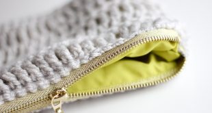 Treble Crochet Zip Pouch | Maker Crate