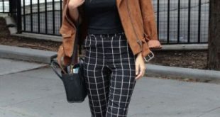 Picture Of Awesome Checked Trousers Outfits For Ladies 3