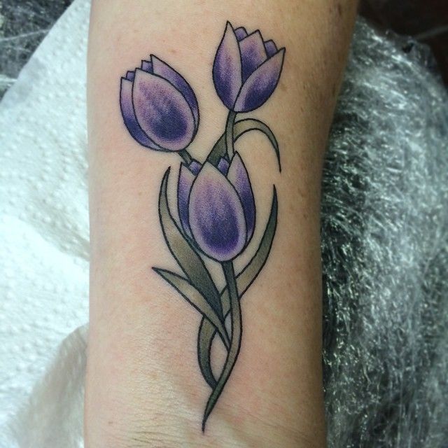 Tulip Tattoos | Tulip Tattoo for Women | Tulip tattoo, Tattoos