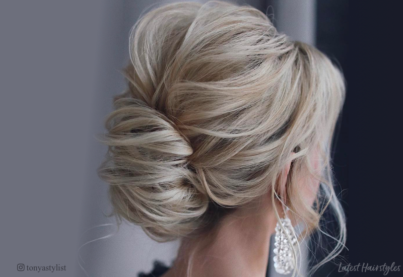 21 Cute Prom Hairstyles for 2019 - Updos, Braids, Half Ups & Down Dos