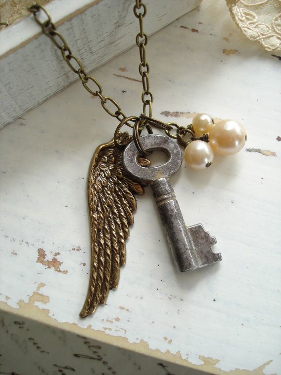 GUARDIAN - Antique Skeleton Key Necklace. Upcycled Jewelry. Vintage