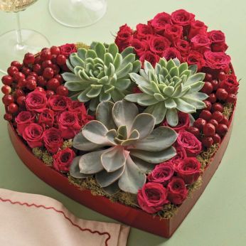 35 Beautiful Valentine Floral Arrangements Ideas For Your Beloved