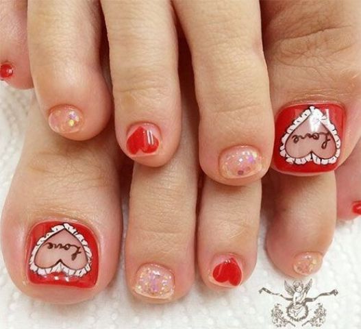 20 Lovely Valentine's Day Toe Nails Designs - Styleoholic