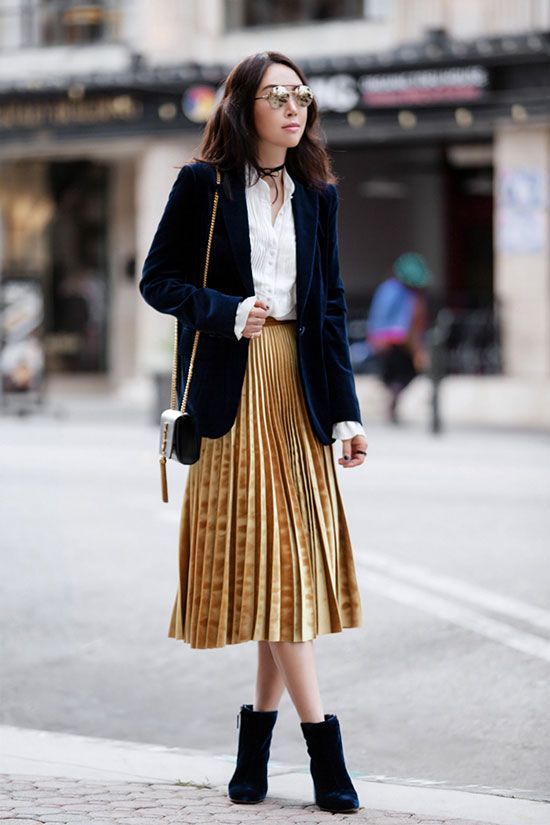 15 Velvet Midi Skirt Outfits To Try Now - Styleoholic
