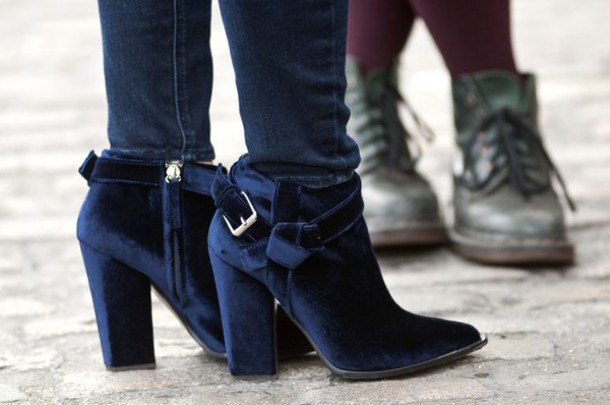 shoes, blue boots, velvet boots, boots, velvet shoes, velvet, buckle