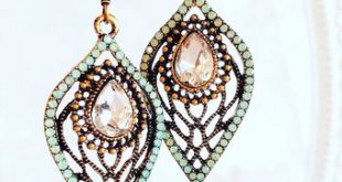 Vintage earrings | Etsy