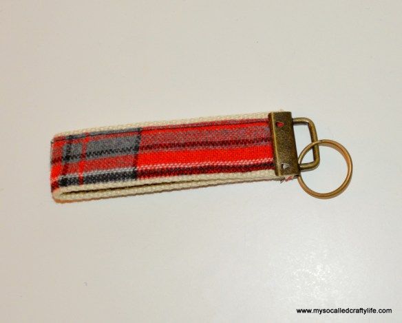 Handmade Gifts 2014- DIY Vintage Fabric and Webbing Key Chains - My