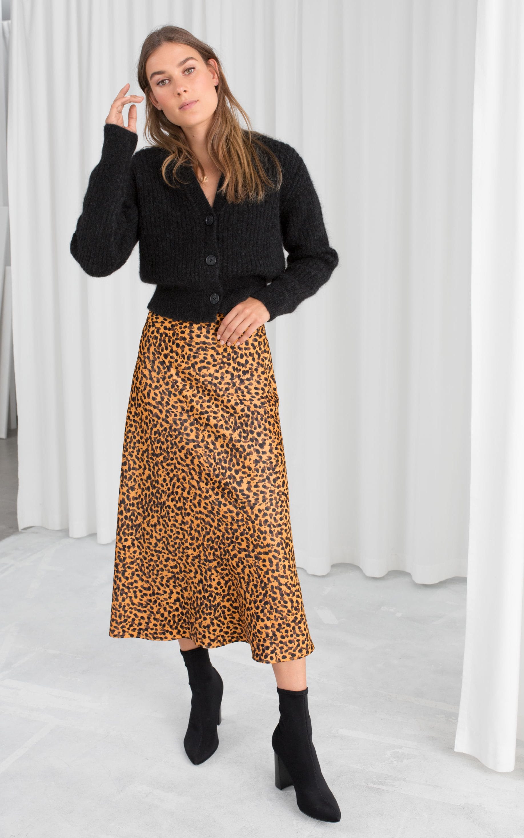 How to wear statement skirts at work
