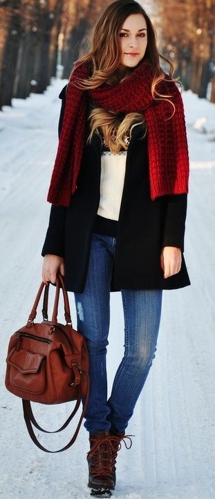Trend Fall-Winter Looks With Knit Scarves » Celebrity Fashion